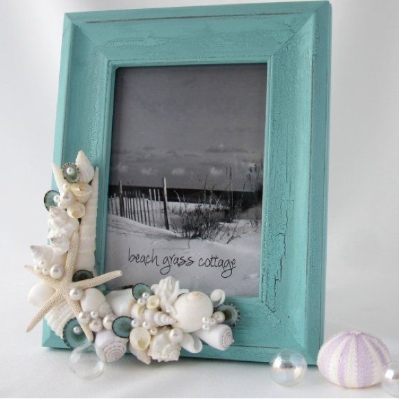 🌴Frames - Picture 2 of 5